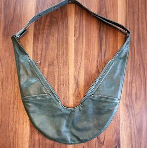 Classic Sash Bag Forrest green leather